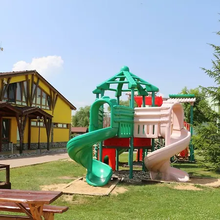 Tatralandia-liptov 木屋 *